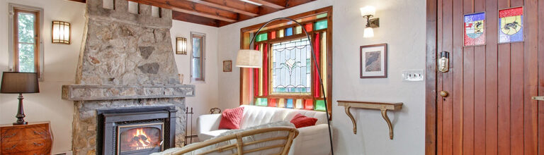 Color Your Home! 12 Glass Artwork Ideas to Brighten Your Space