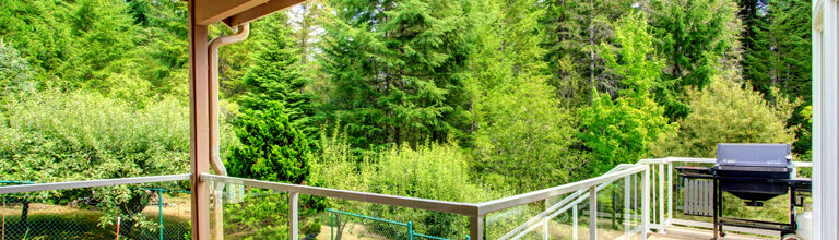 Why Glass Railings are a Popular Choice for Outdoor Use